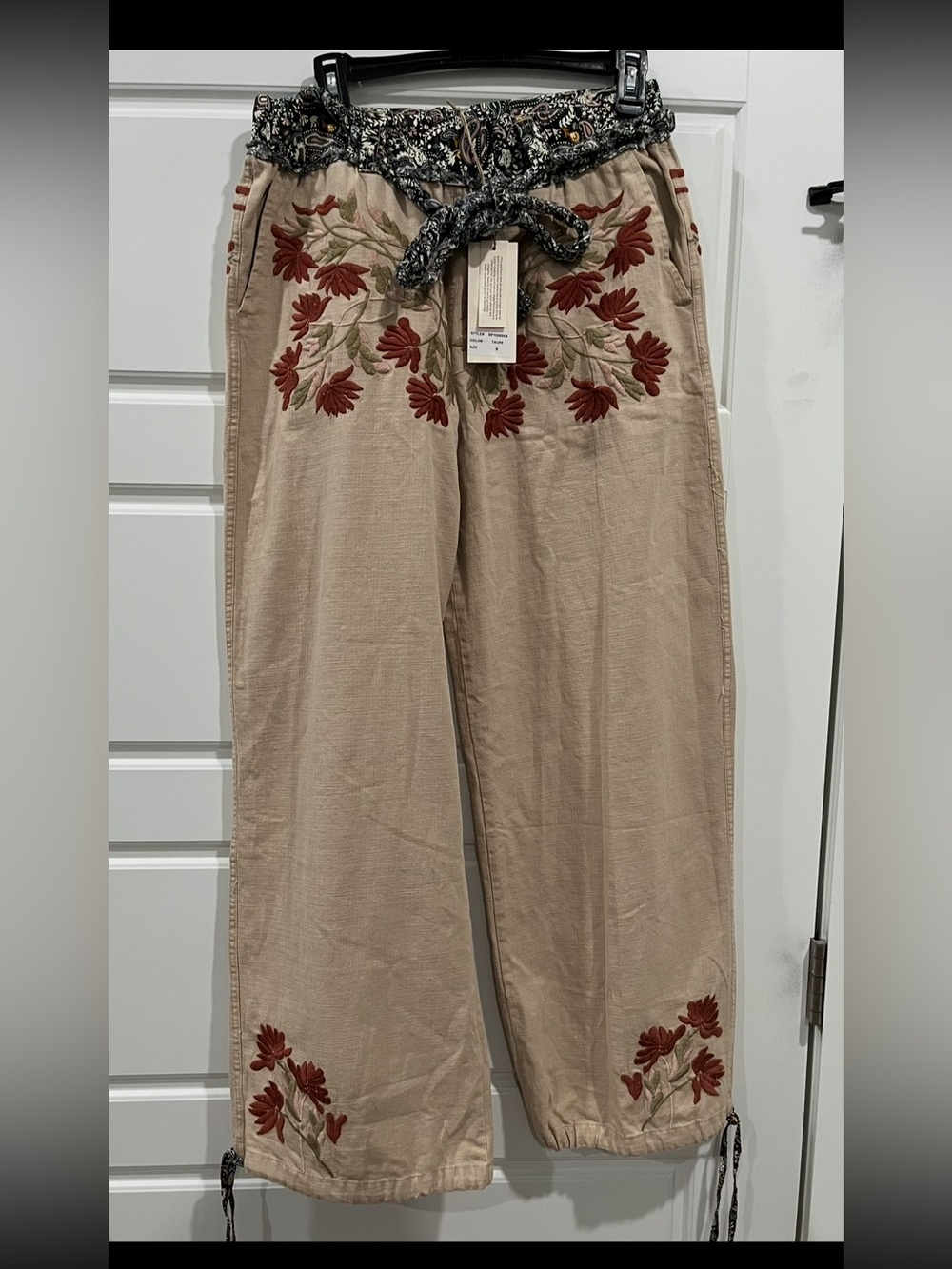Blue Velvet Boho Beige Embroidered Floral Drawstring Pants.